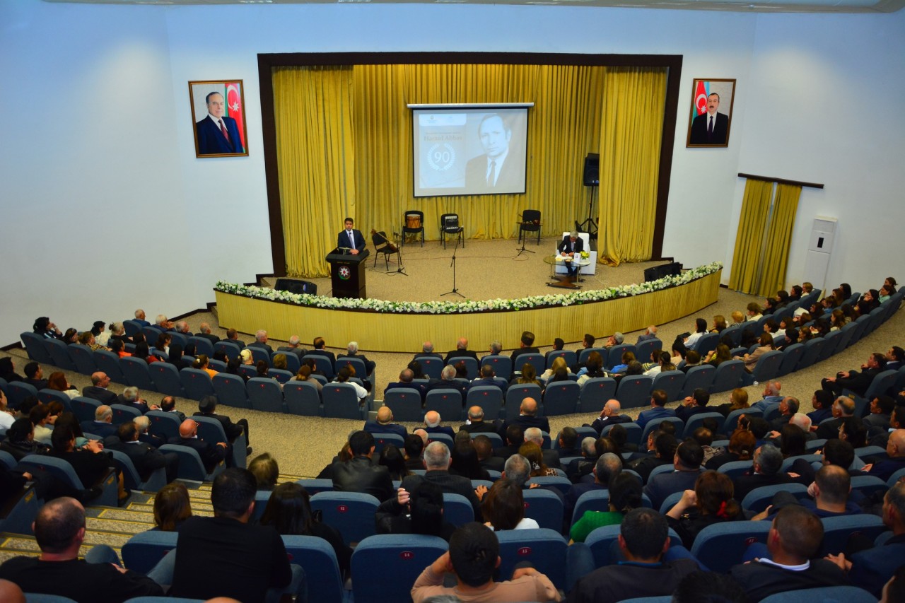 Ağstafada şair Həmid Abbasın 90 illik yubileyi qeyd olundu - FOTOLAR